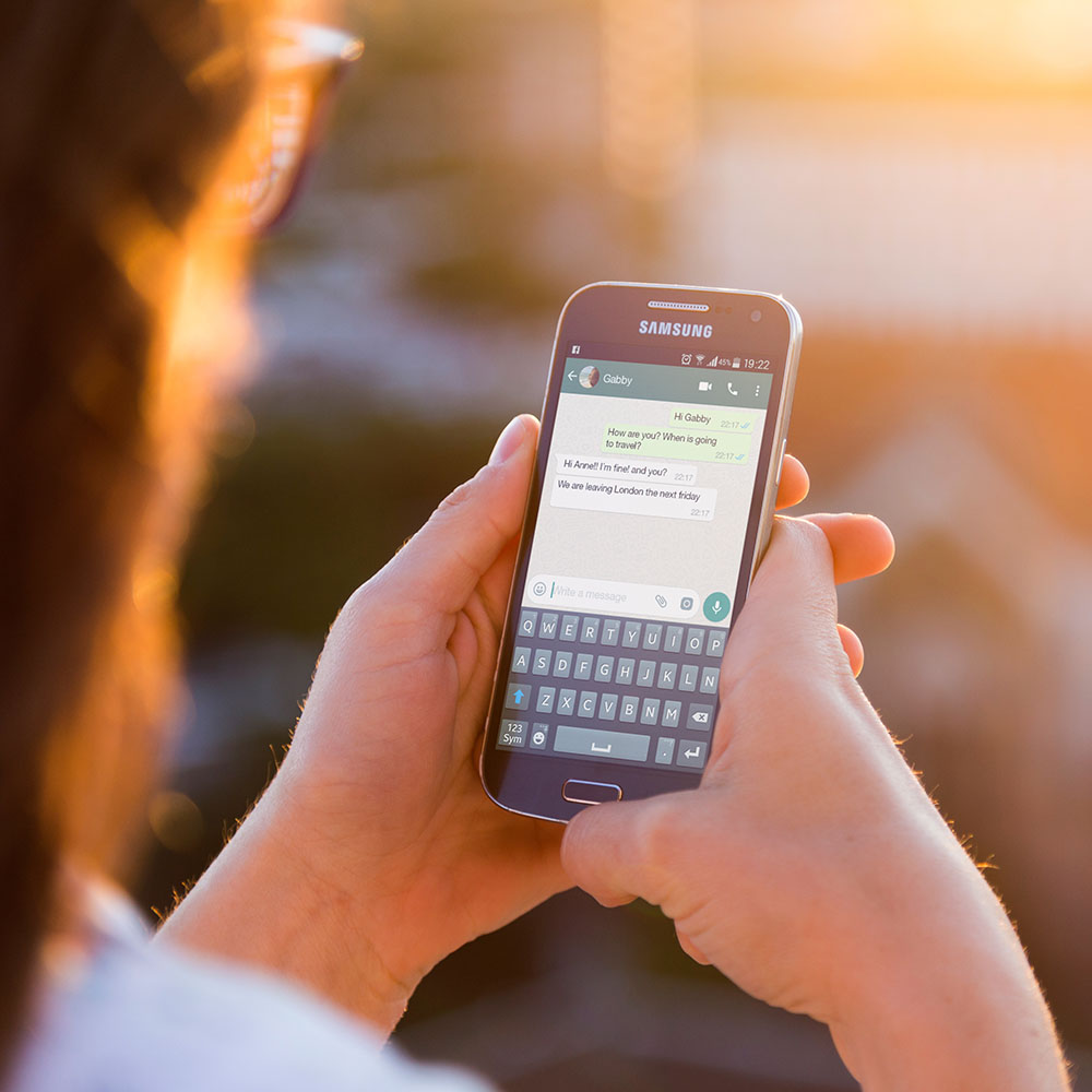 Korte reading via Whatsapp.